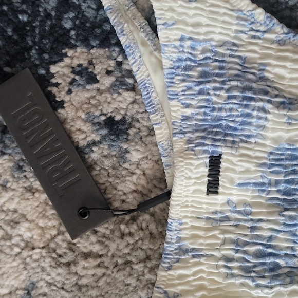 Cheeky coverage Bathing suit bottom - Picture 3 of 3